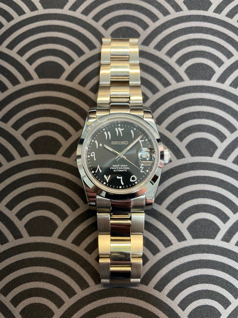 Seikojust "Steel black oyster" NH35