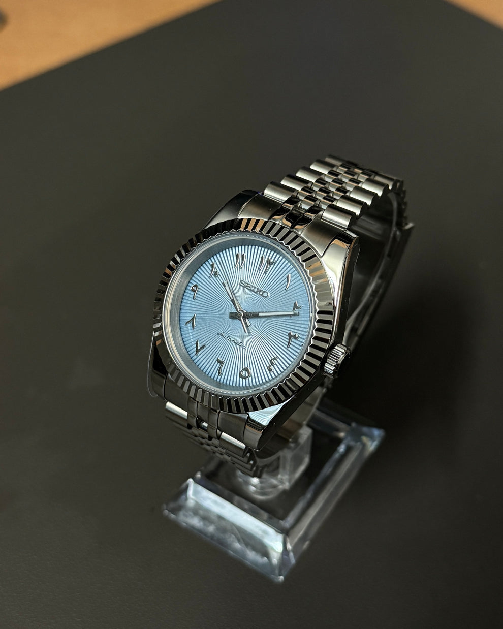 Seikojust "Ice blue steel" NH35