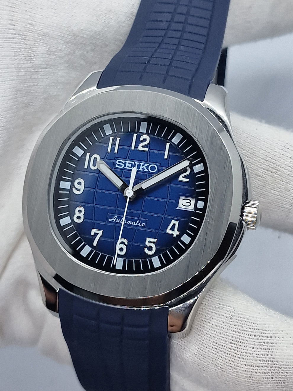 Seikotilus "Steel blue" NH35