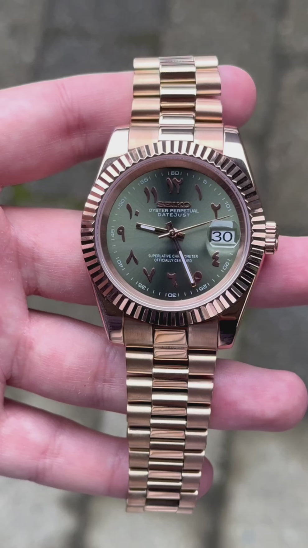 Seikojust "Rose gold olive" NH35